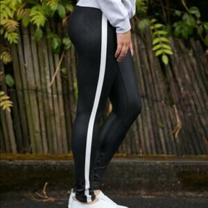 NWT SPANX Faux Leather Leggings S